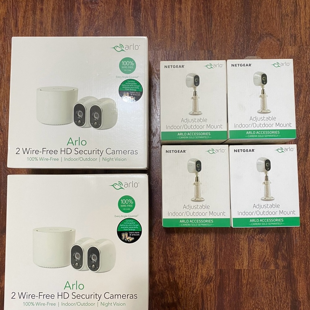 Arlo 4 Wire-Free HD Security Camera System